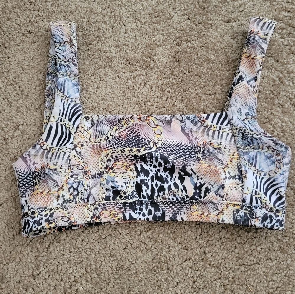 Blackbough Swim Top Size Small